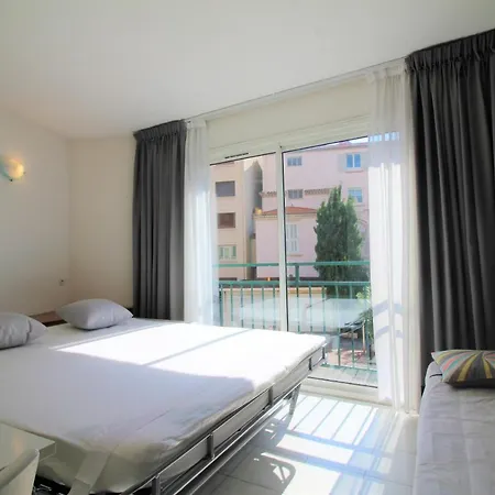 Stylish Studio Close To The Beach アパート *